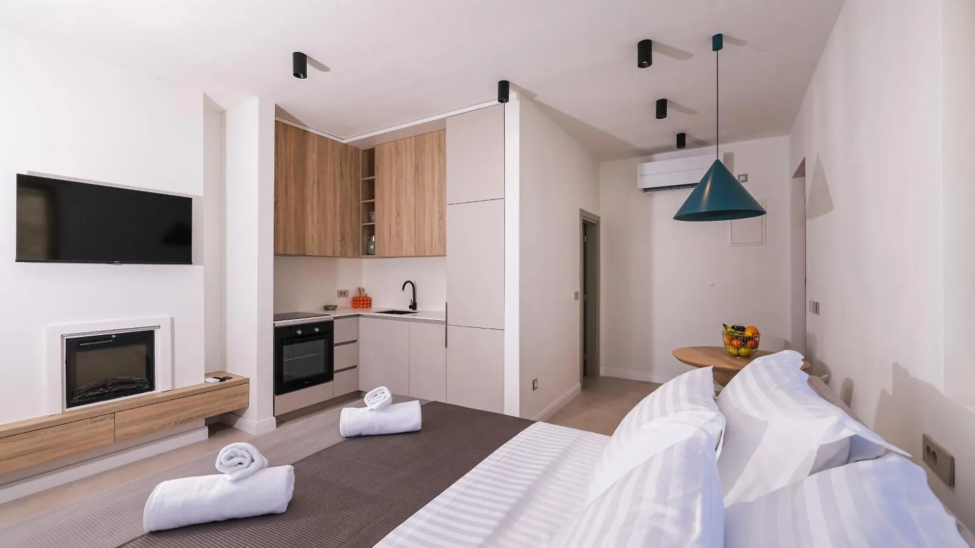 Villa Skalja Beachfront House Magazin Ždrelac