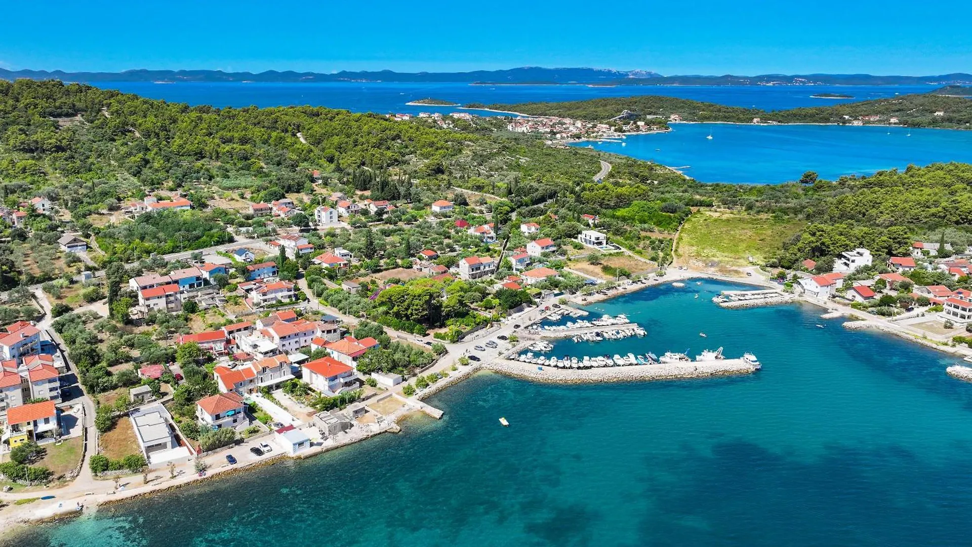 Villa Skalja Beachfront House Magazin Ždrelac