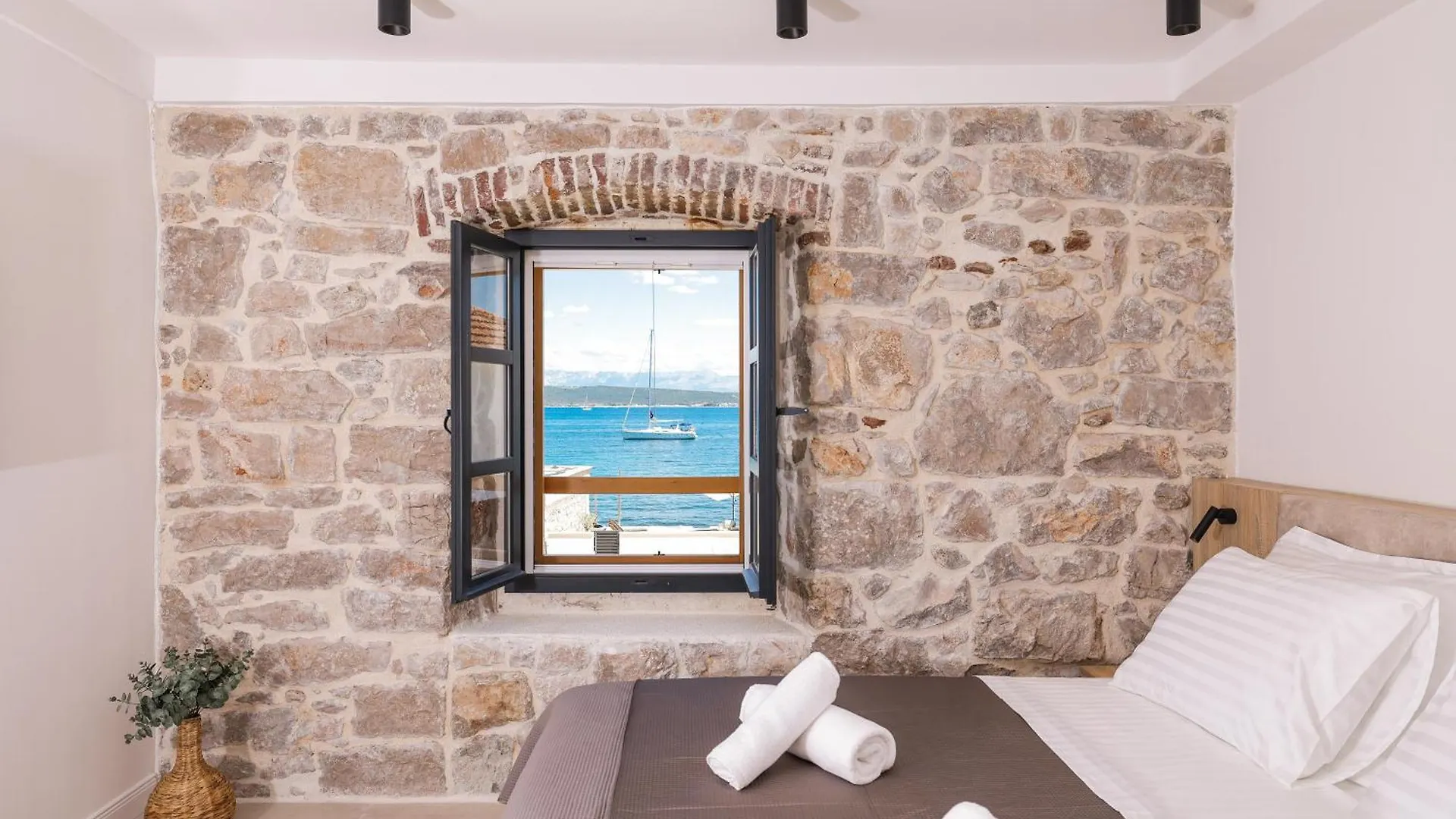 Villa Skalja Beachfront House Magazin Ždrelac كرواتيا