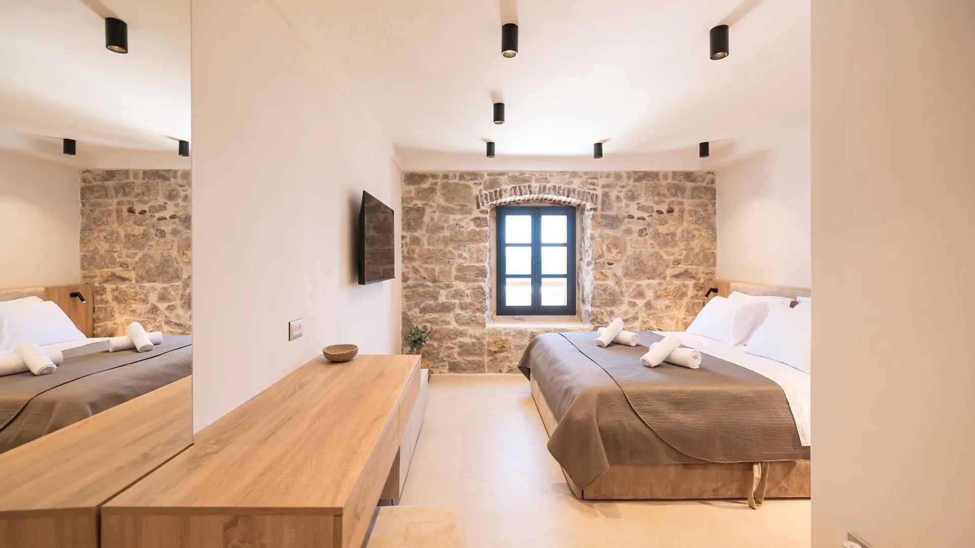 Villa Skalja Beachfront House Magazin Ždrelac