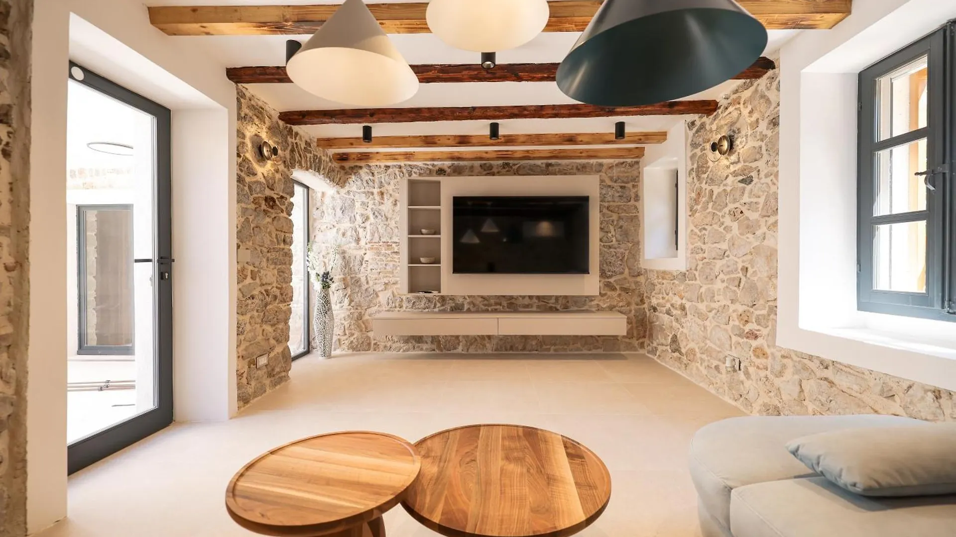 Villa Skalja Beachfront House Magazin Ždrelac